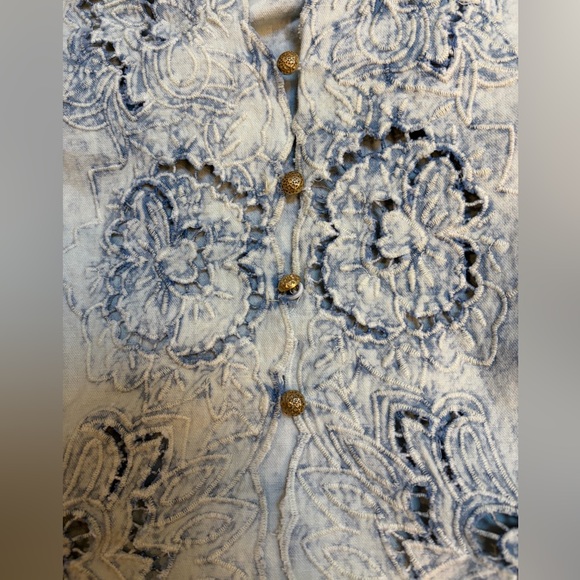 Free People Women’s Embroidered Top - Picture 5 of 5